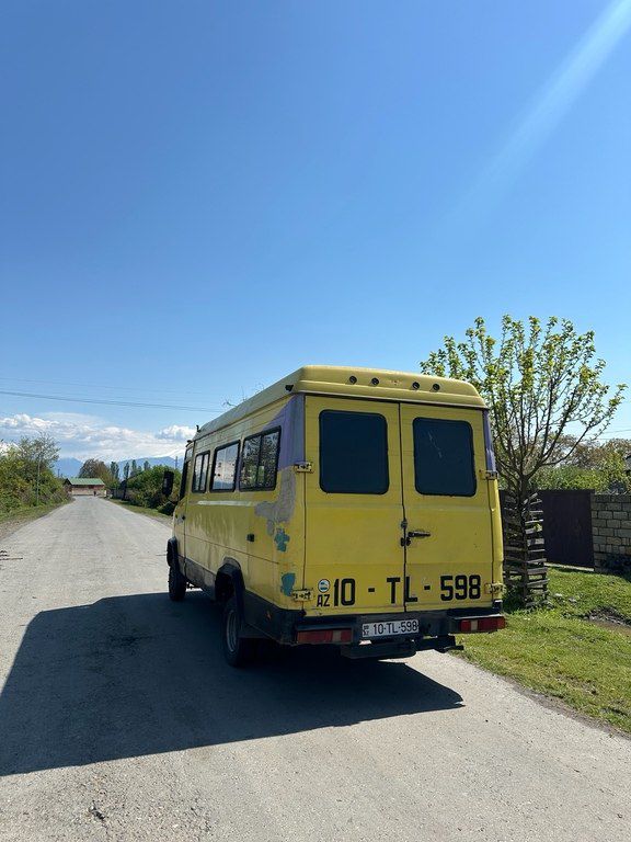 Mercedes 508, 2.9 L, 1991 il, 111 111 km 10-TL-598 — Avtomobillər, Zaqatala (6)
