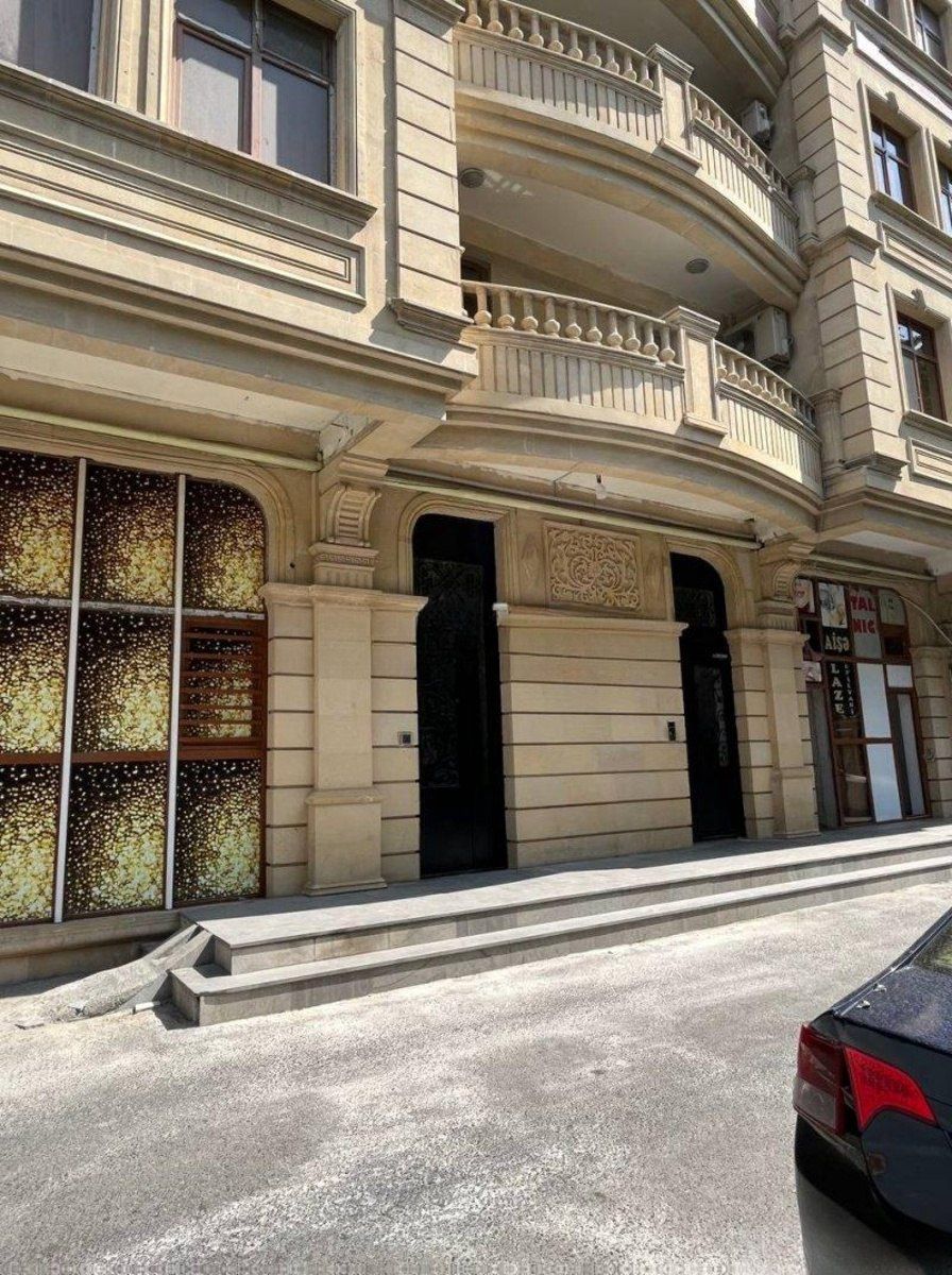 Satılır 4 otaqlı yeni tikili 175 m² — Mənzil, Bakı (2)