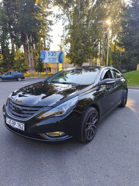 Hyundai Sonata: 2 l 2011 il Sedan — 17 900 ₼ · Mingəçevir · Avtomobillər Hyundai Sonata: 2 l 2011 il Sedan — Mingəçevir
