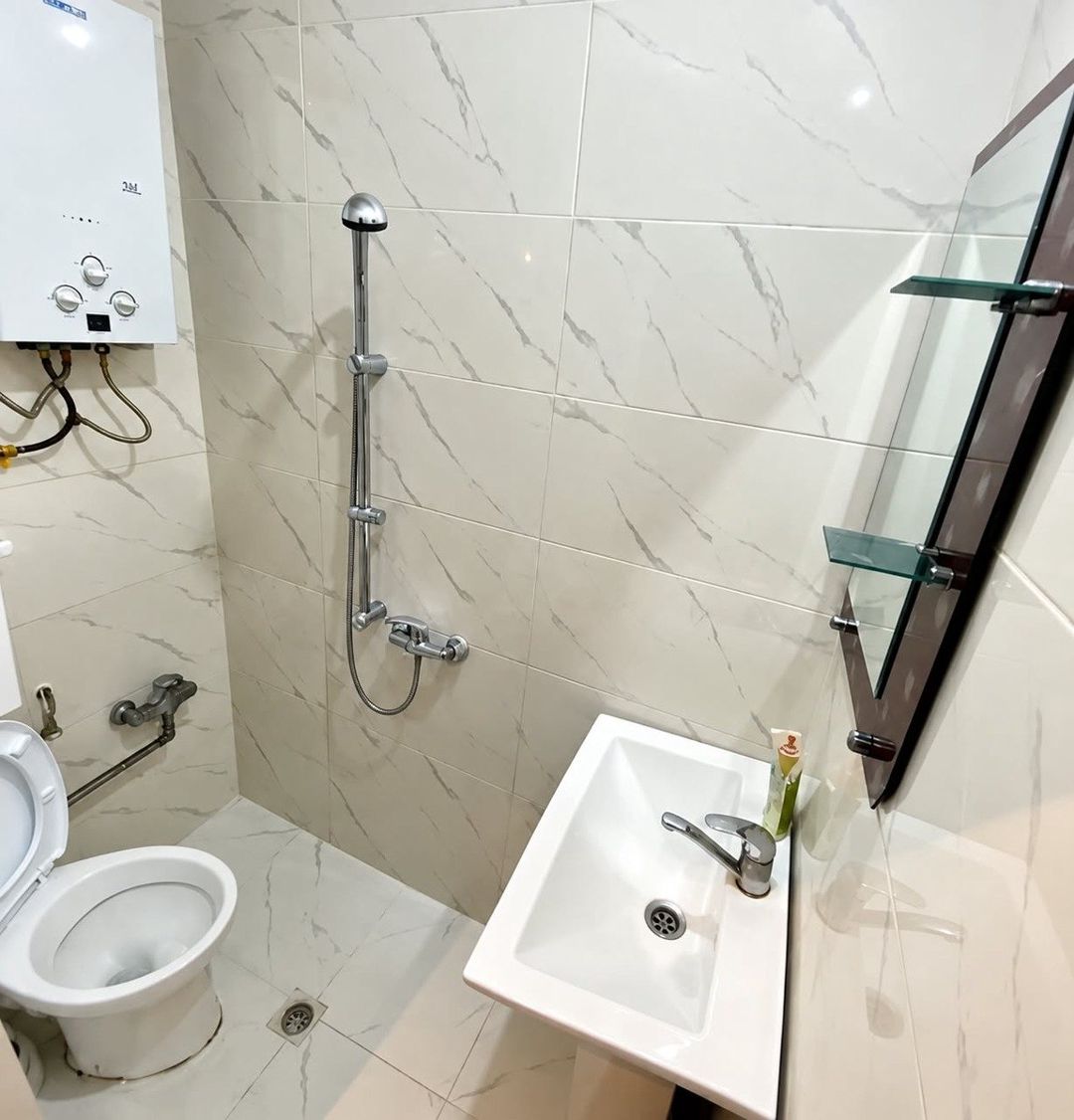 İcarəyə verilir 2 otaqlı köhnə tikili 50 m² — Mənzil, Bakı (8)