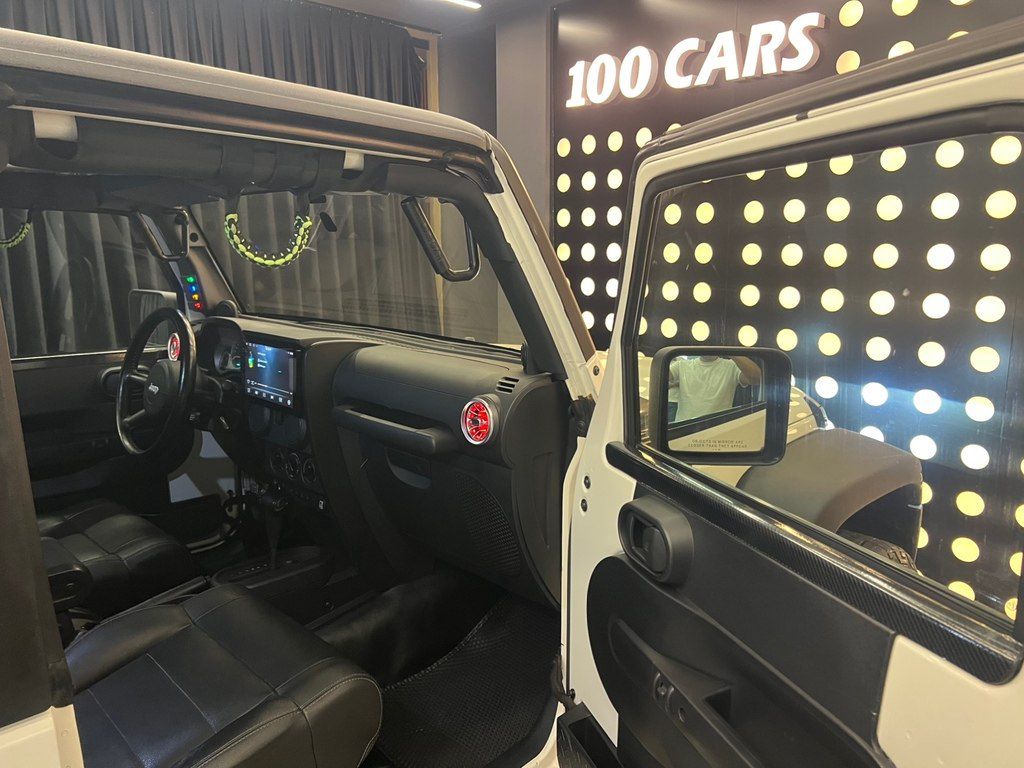 Jeep Wrangler, 3.6 L, 2009 il, 256 000 km — Avtomobillər, Bakı (8)