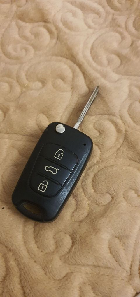 KIA avtomobilləri üçün qatlanan açar və uzaqdan idarəetmə fob — 10 ₼ · Bakı · Avtomobil elektrikası KIA avtomobilləri üçün qatlanan açar və uzaqdan idarəetmə fob — Bakı