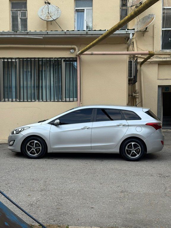 Hyundai i30, 1.6 L, 2013 il, 232 000 km 77-LA-135 — Avtomobillər, Bakı (3)