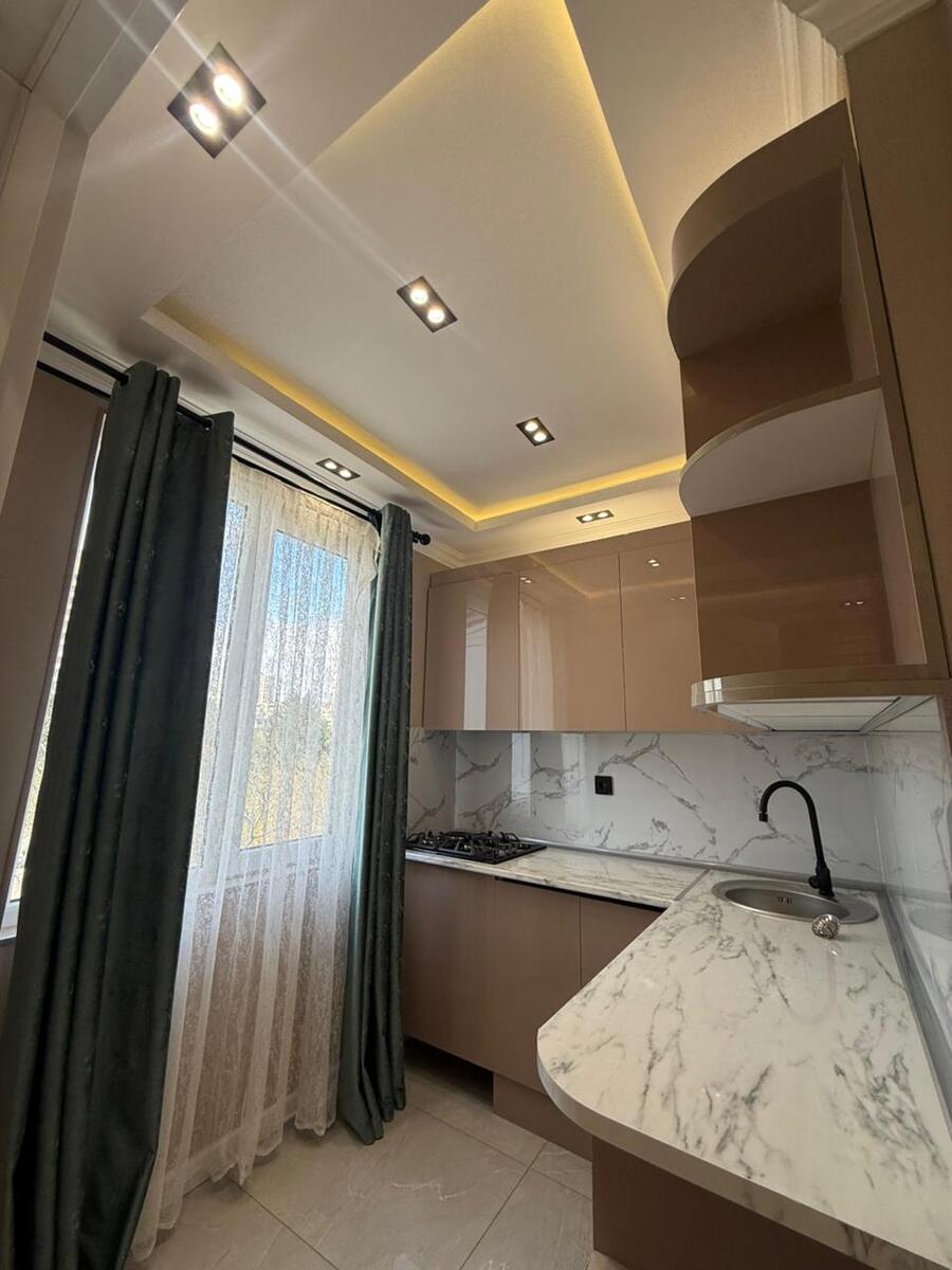 Satılır 2 otaqlı köhnə tikili 58 m² — Mənzil, Bakı (7)