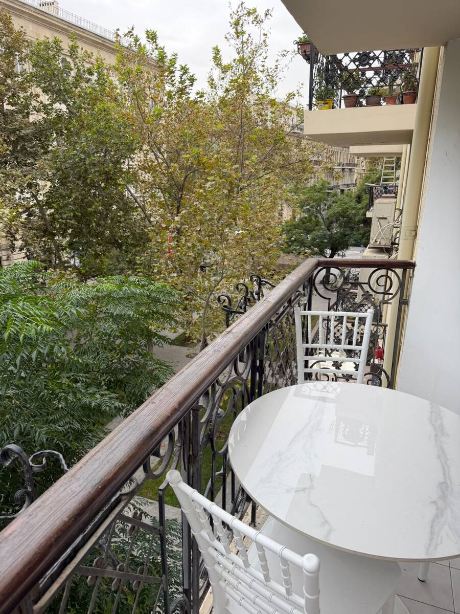 İcarəyə verilir 2 otaqlı köhnə tikili 70 m² — Mənzil, Bakı (9)
