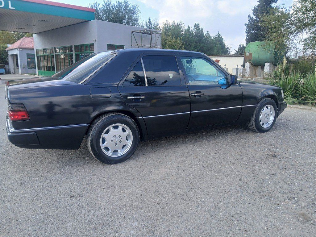 Mercedes 200 E, 2.0 L, 1992 il, 369 078 km — Avtomobillər, Şirvan (4)