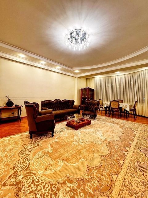 İcarəyə verilir 3 otaqlı yeni tikili 133 m² — 1 300 ₼ · Bakı · Mənzil İcarəyə verilir 3 otaqlı yeni tikili 133 m² — Bakı