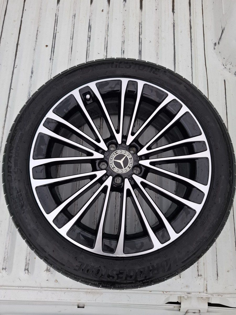 Mercedes təkəri 255/45 R18 — Ehtiyat hissələri və aksesuarlar, Bakı
