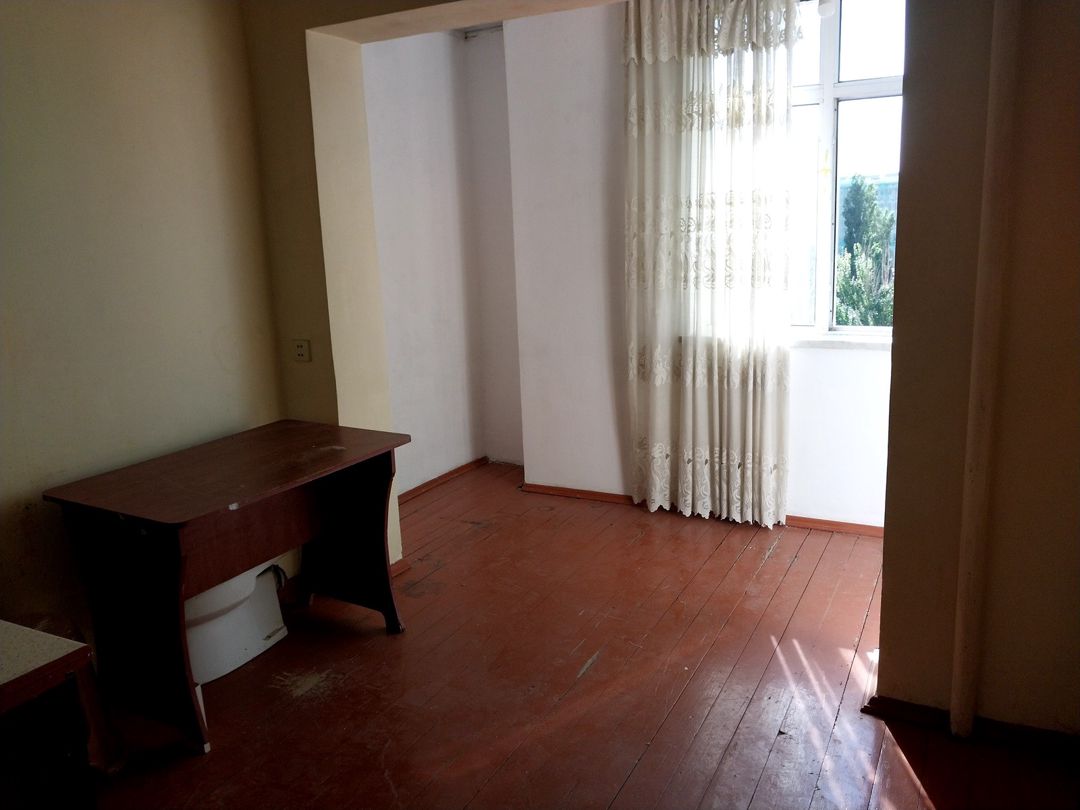 Satılır 1 otaqlı köhnə tikili 38 m² — Mənzil, Bakı (6)