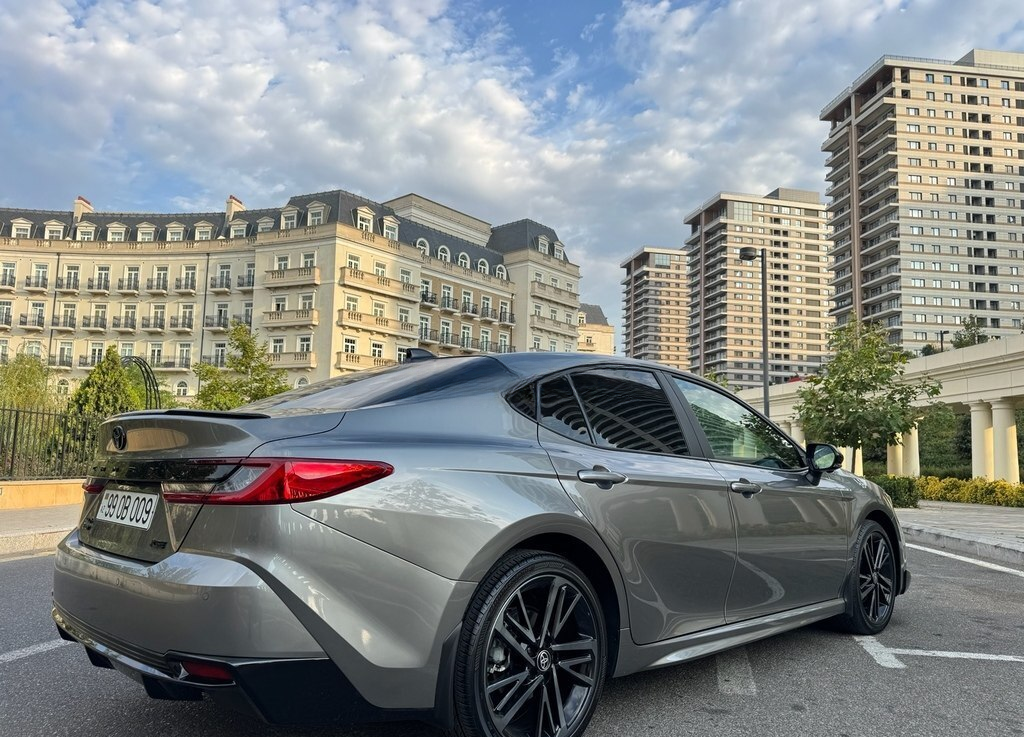 Toyota Camry, 2025 il, 7000 km, 2.5 L 99-OB-009 — Avtomobillər, Bakı (3)