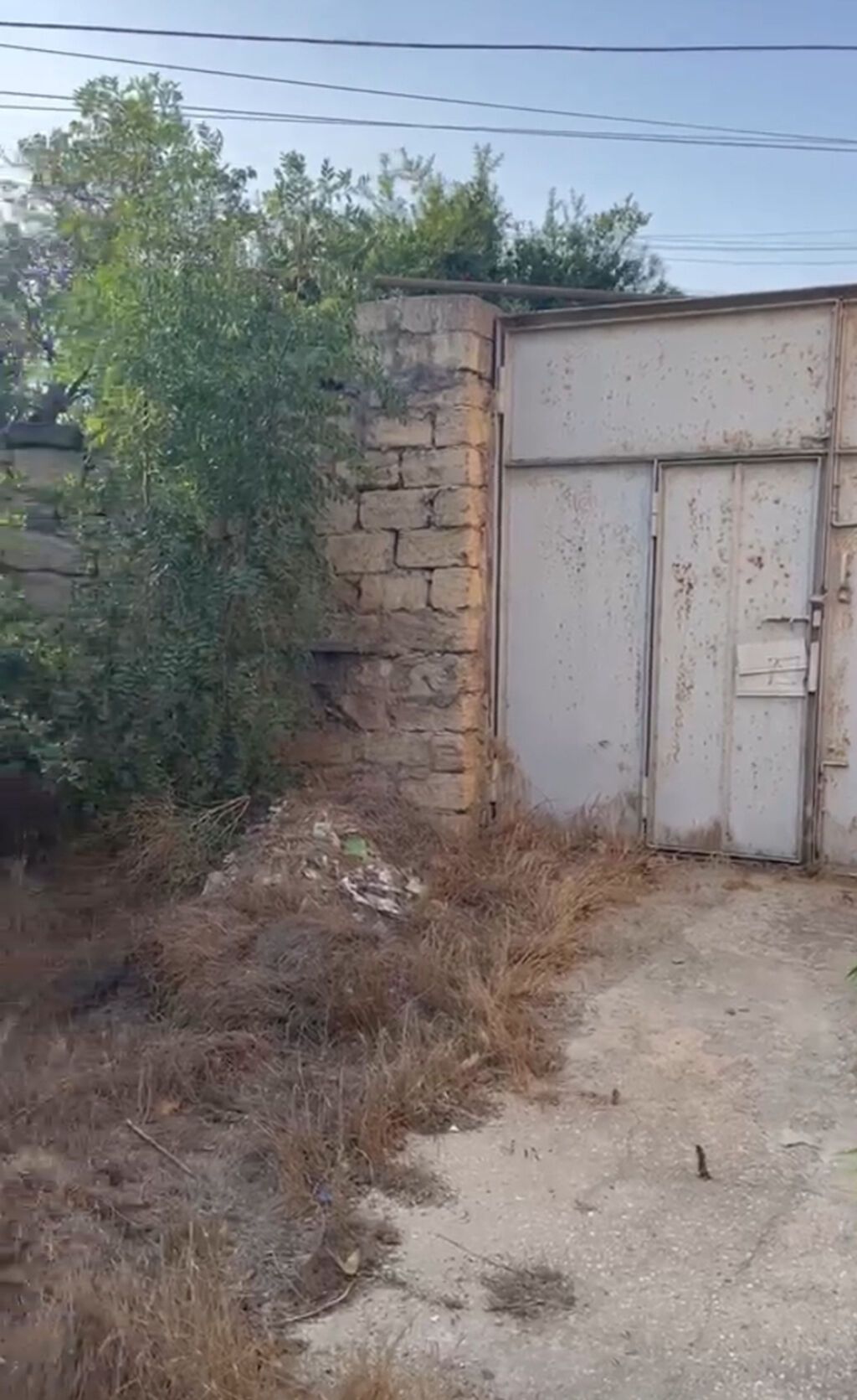 2 eded 2 mertebeli ev bir heyetde satílír Nardaranda asfalta 50 metr — Ev, villa, Bakı (5)
