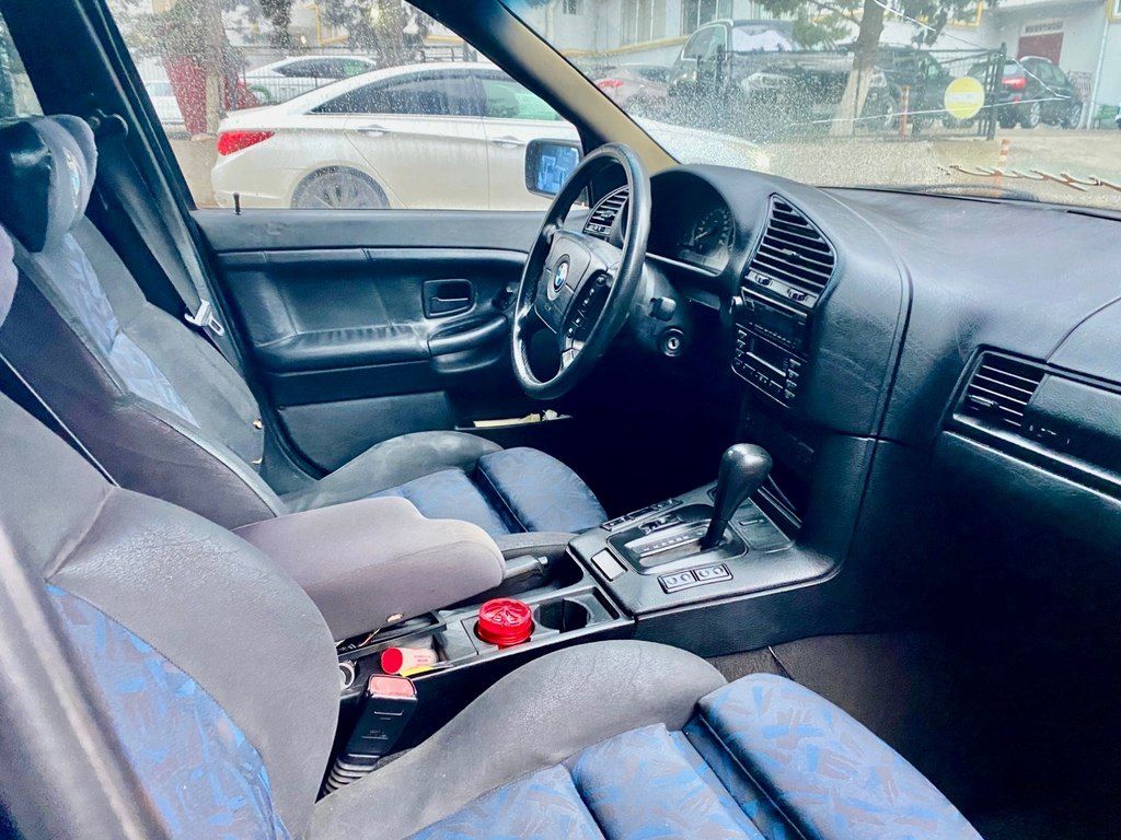 BMW 325, 2.5 L, 1998 il, 300 000 km 99-OH-912 — Avtomobillər, Bakı (11)