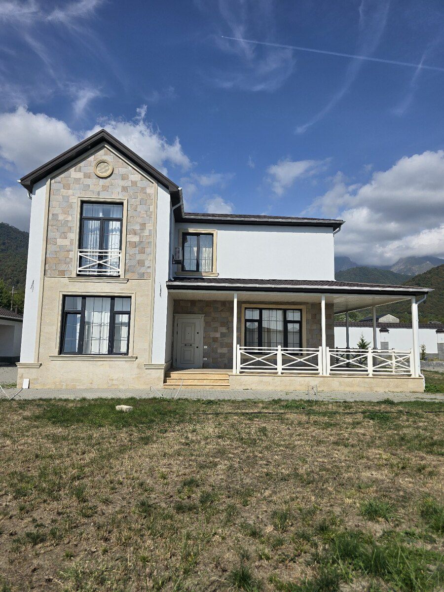 Villa, Qəbələ r — Ev, villa, Qəbələ (2)