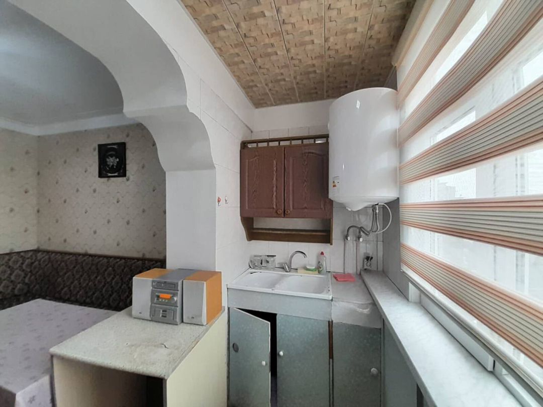İcarəyə verilir 4 otaqlı köhnə tikili 99 m² — Mənzil, Bakı (7)