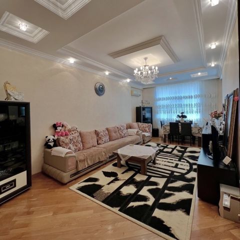 Satılır 3 otaqlı yeni tikili 120 m² — Bakı