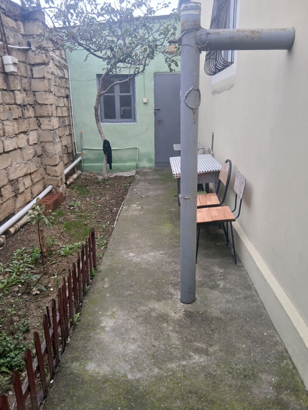 Kirayə verilən kiçik, mebellə təmin edilmiş otaq-mətbəxli ev — Mənzil, Masazır (7)