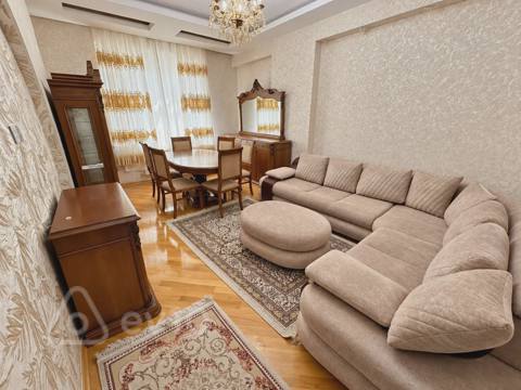 3 otaqlı mənzil, 95 m², Məhəmməd Hadi — Ramin bəy — Kvartira