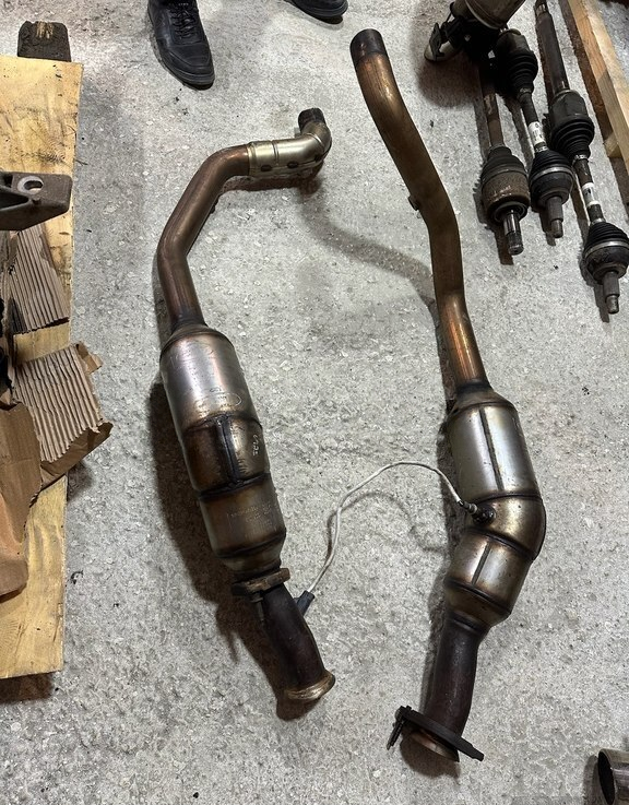 Katalizator Land Rover Range Rover 2013-2023 — Bakı