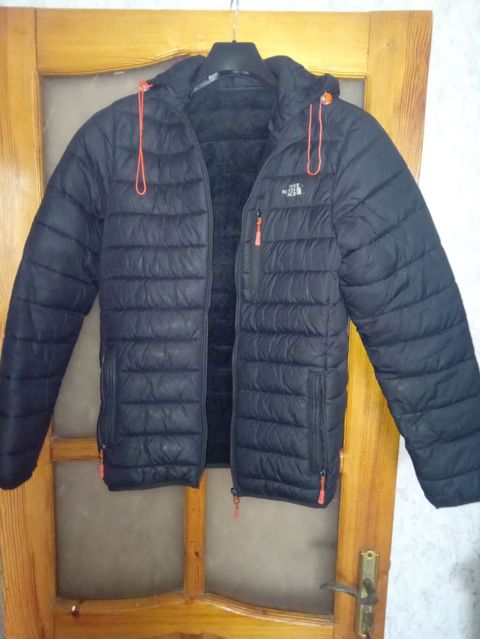 Pencək, Naxışsız, The North Face — 15 ₼ · Bakı · Caketi Pencək, Naxışsız, The North Face — Bakı