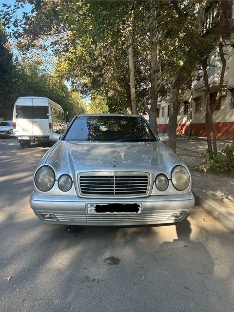Mercedes E 200, 2.0 L, 1997 il, 280 000 km — Mingəçevir