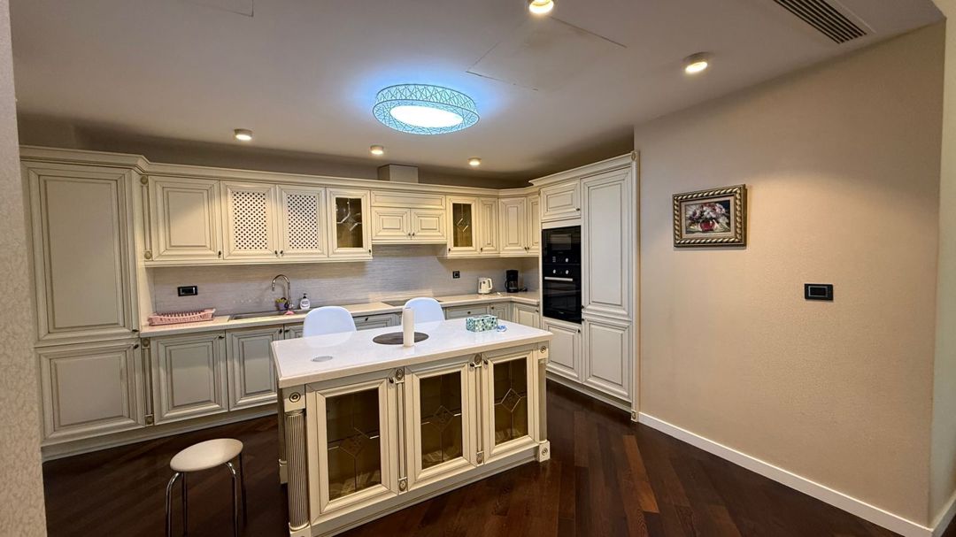 İcarəyə verilir 3 otaqlı yeni tikili 175 m² — Mənzil, Bakı (5)