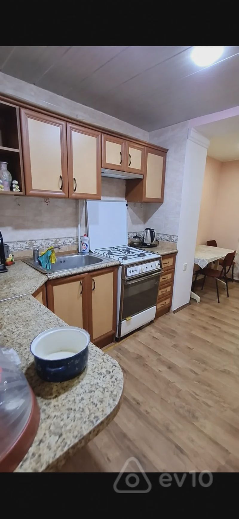 For rent: 2-room apartment (old building), 70 m² — Mənzil, Bakı (4)