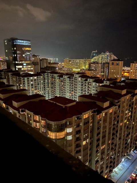 Satılır 4 otaqlı yeni tikili 157 m² — 392 500 ₼ · Bakı · Mənzil Satılır 4 otaqlı yeni tikili 157 m² — Bakı