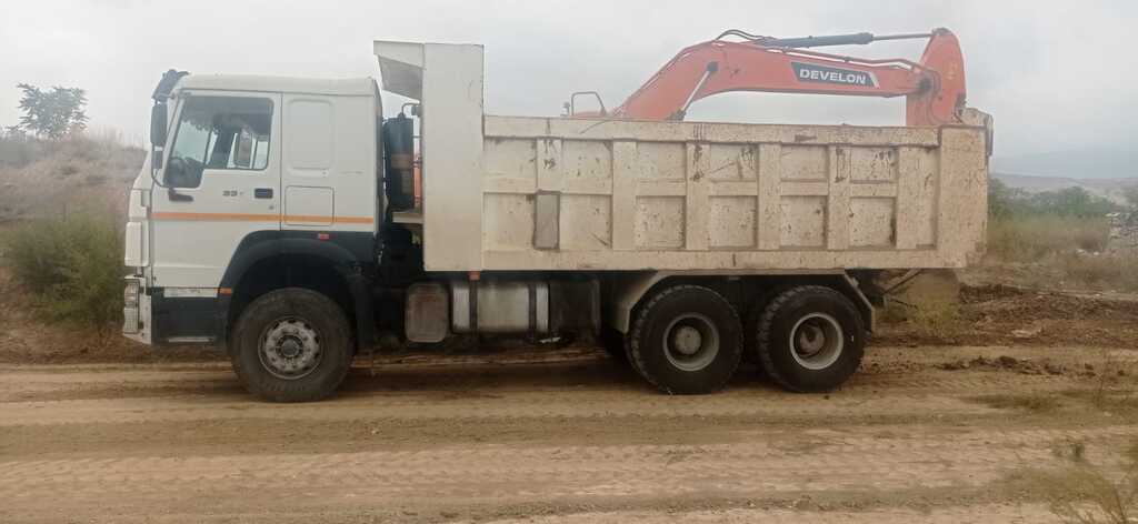 Howo Sinotruk, 9.0 L, 2016 il, 350 000 km — Yük maşınları, Bakı (2)