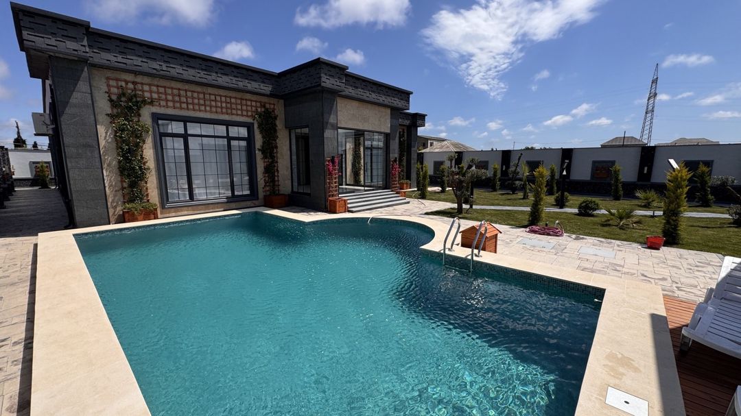 Satılır 5 otaqlı həyət evi/bağ evi 300 m² — Ev, villa, Bakı (3)