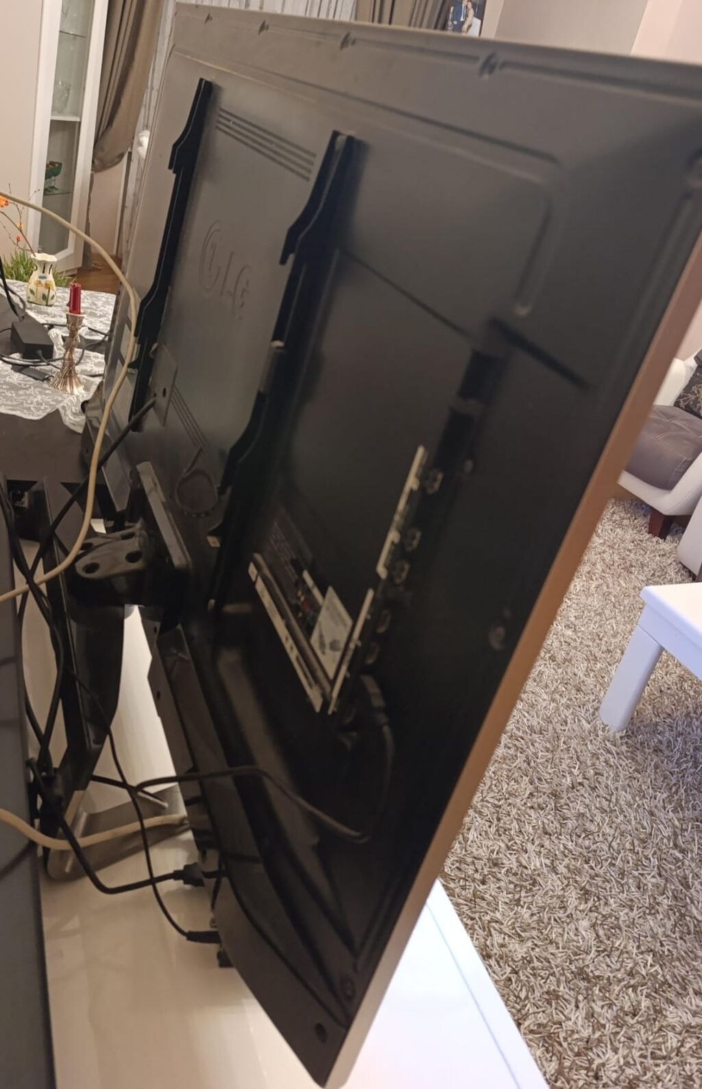 İşlənmiş Televizor LG LED ekran FHD (1920x1080), Ünvandan götürmə — Televizorlar, Bakı (3)