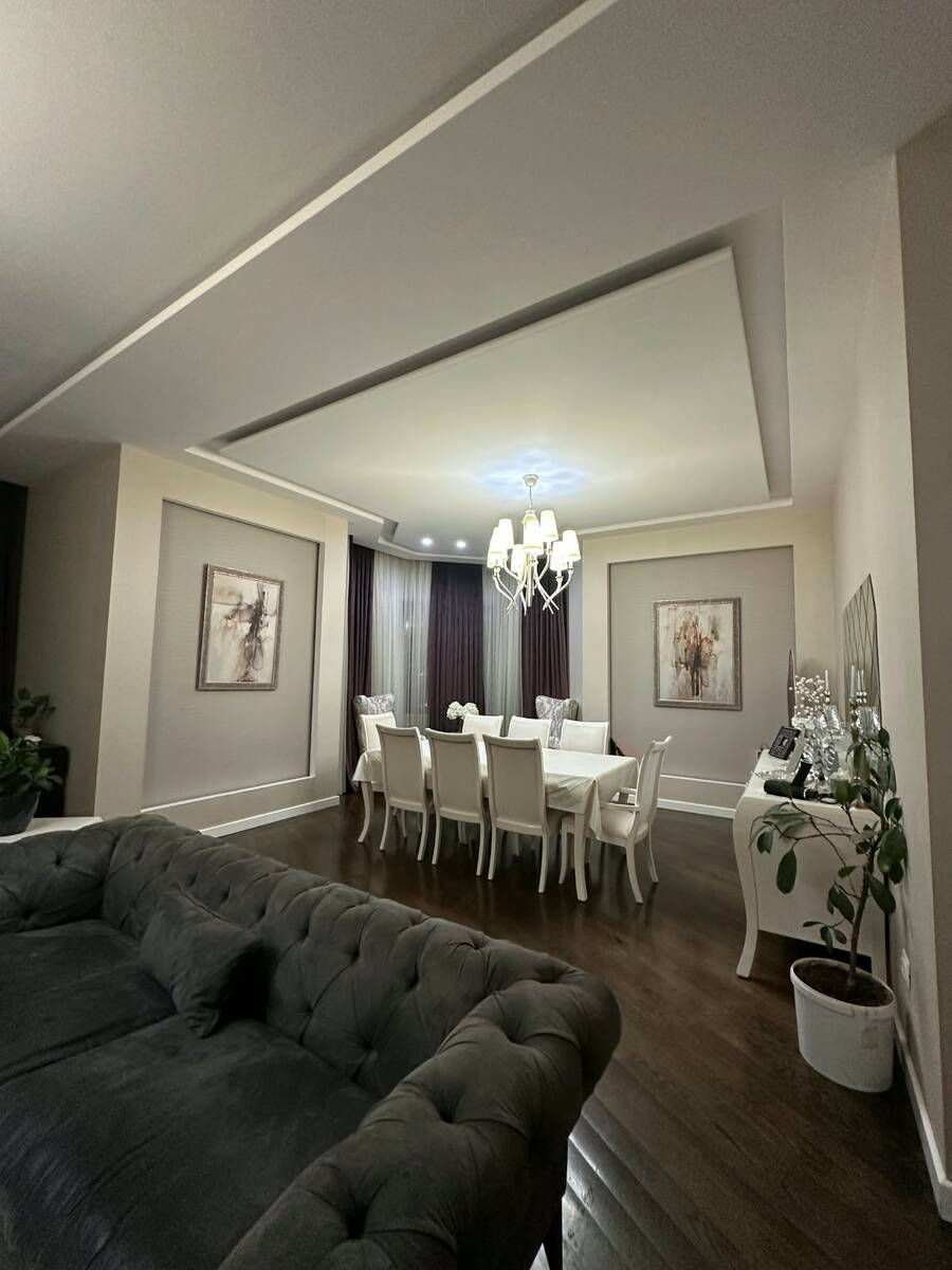 Satılır 5 otaqlı yeni tikili 200 m² — Mənzil, Bakı (2)