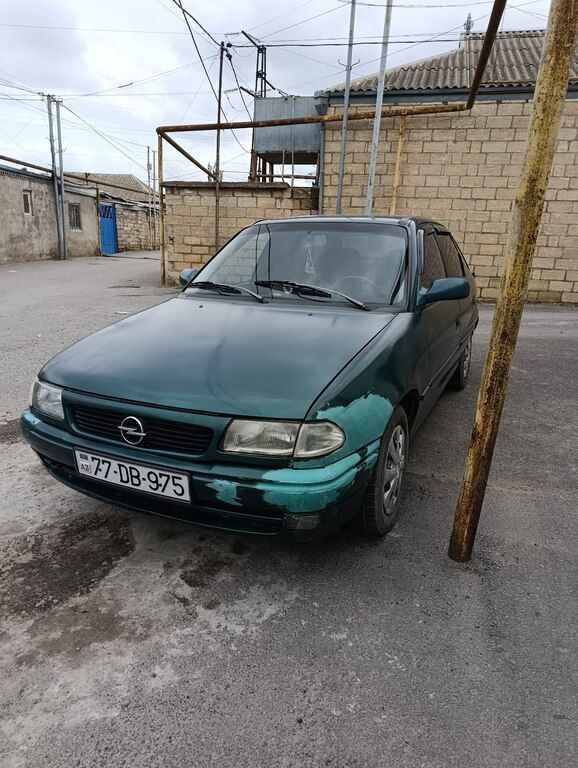 Opel Astra, 1.6 L, 1996 il, 250 000 km 77-DB-975 — Avtomobillər, Xırdalan