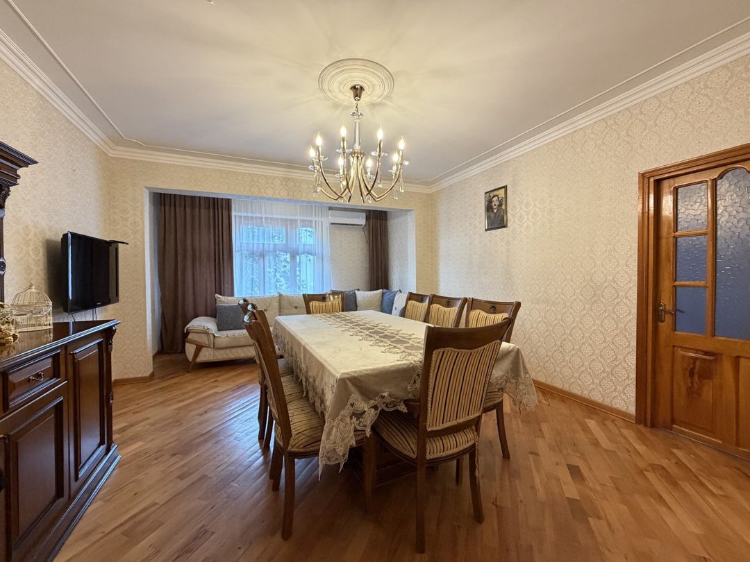 Satılır 4 otaqlı köhnə tikili 90 m² — Mənzil, Bakı (6)
