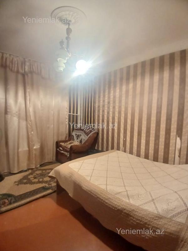 Satılır 3 otaqlı Bina evi menzil (Köhnə tikili), 65 m², 18-ci mikrorayon — Mənzil, Sumqayıt (6)