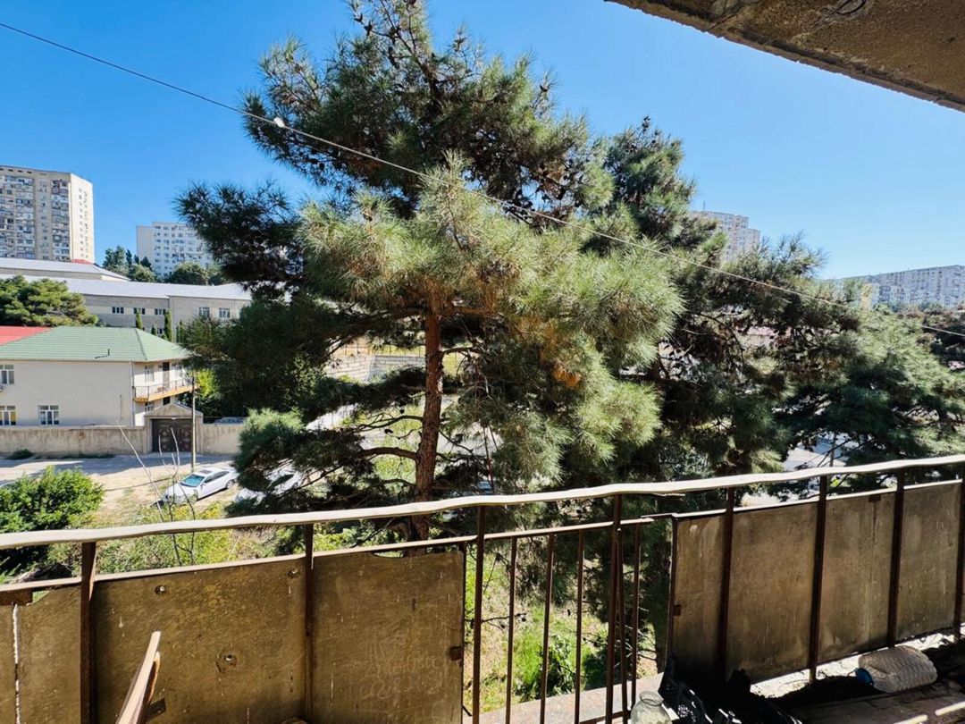 Satılır 4 otaqlı köhnə tikili 95 m² — Mənzil, Bakı (6)