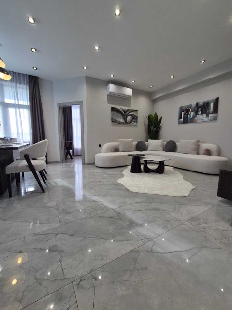 İcarəyə verilir 3 otaqlı yeni tikili 101 m² — Bakı