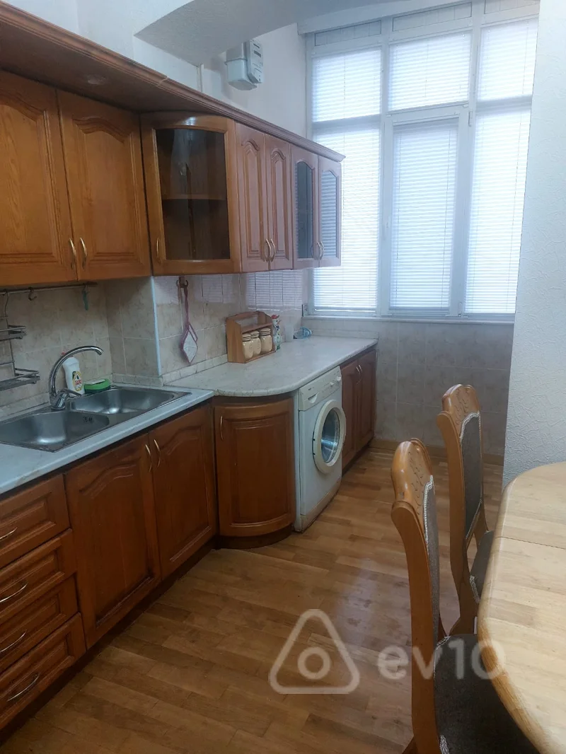 3 otaqlı mənzil, 130 m², ataturk prospekti — kirayə — Mənzil, Bakı (6)