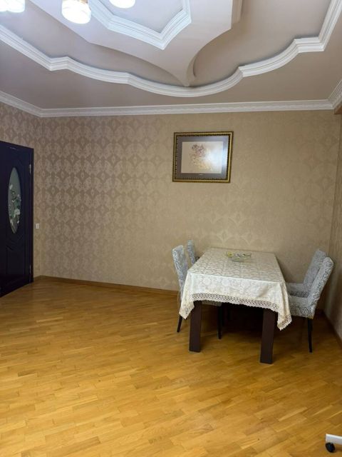 İcarəyə verilir 3 otaqlı yeni tikili 110 m² — Bakı