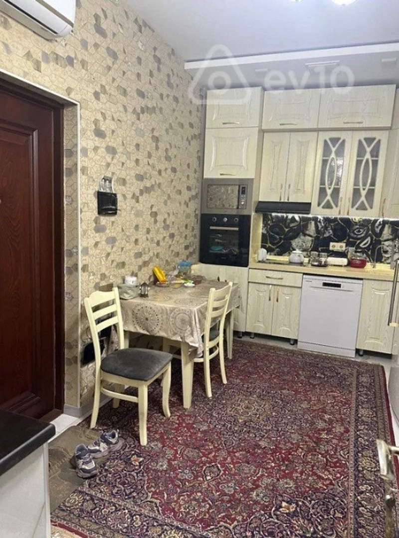2 otaqlı mənzil, 70 m², Əcəmi naxçvani — kirayə — Bakı