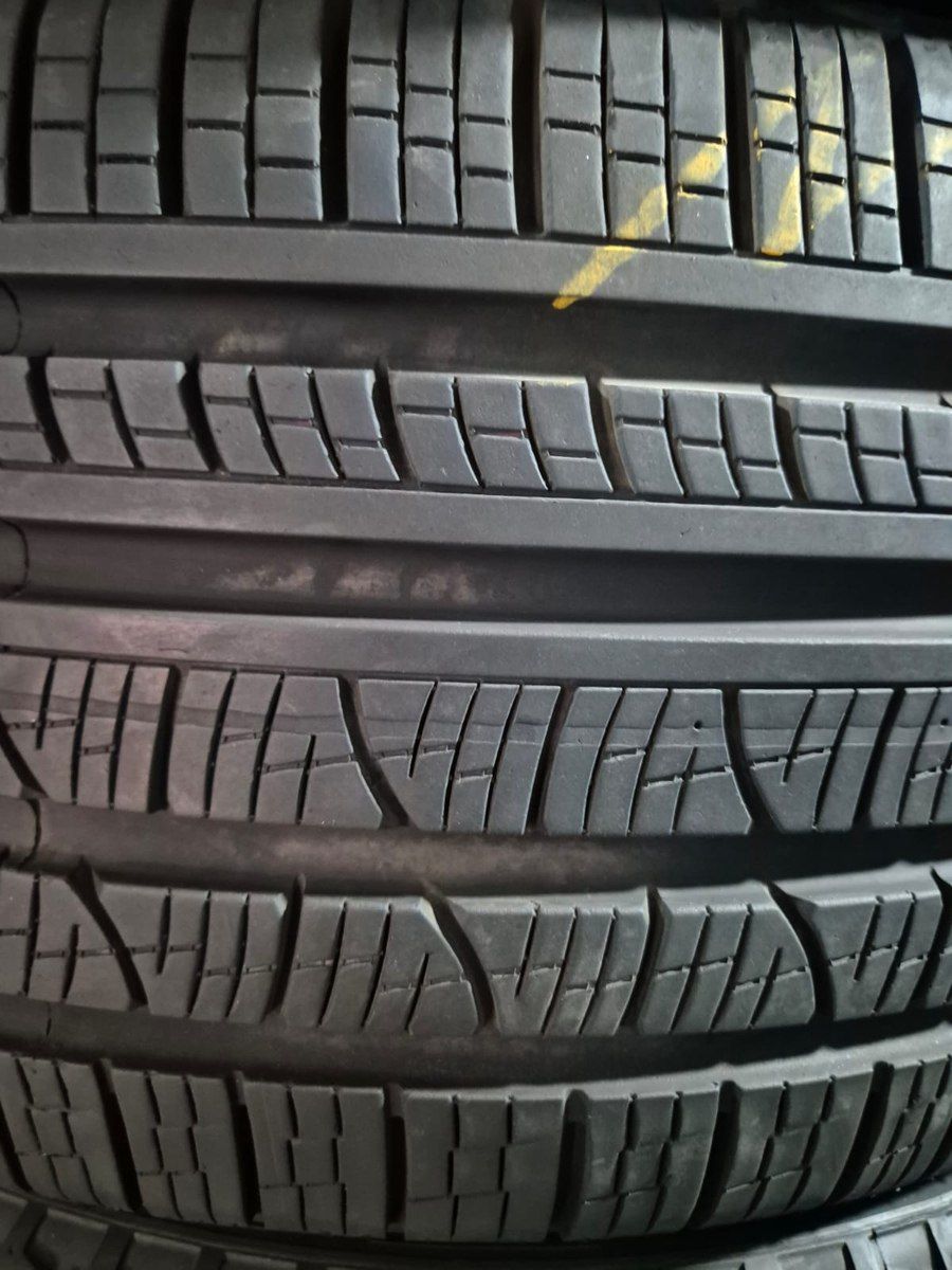 Pirelli təkərləri 275/45 R21 — Ehtiyat hissələri və aksesuarlar, Bakı (2)