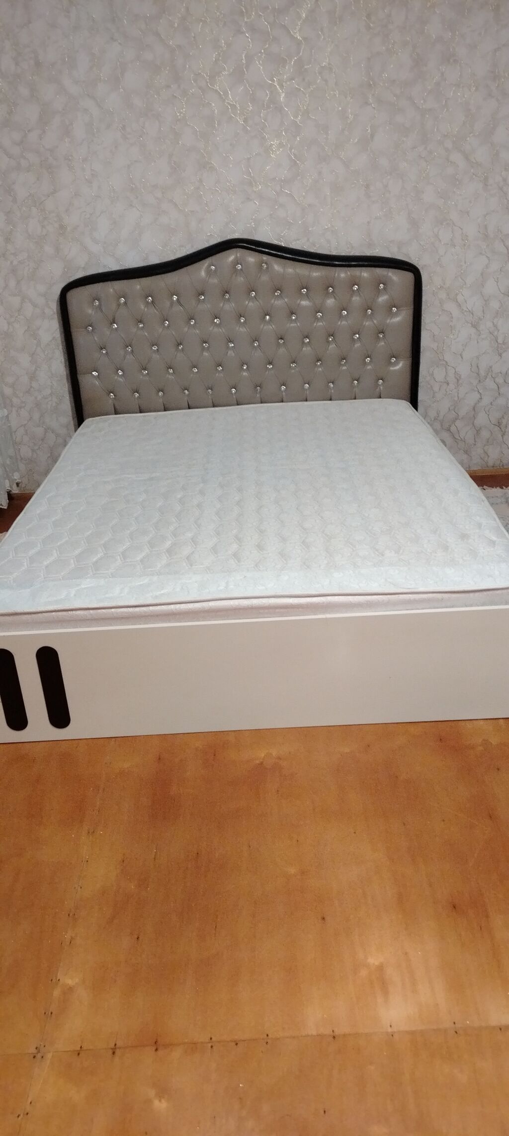 İşlənmiş, İkinəfərlik çarpayı, Bazasız, Matras ilə, Siyirməsiz — Yataqlar, Bakı (3)