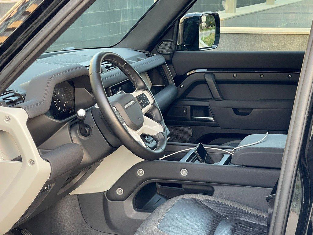 Land Rover Defender, 2.0 L, 2022 il, 89 400 km — Avtomobillər, Bakı (4)