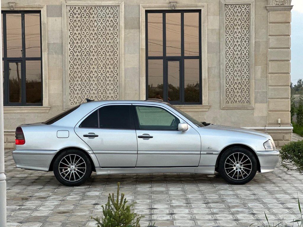Mercedes C 180, 1.8 L, 2000 il, 371 000 km 77-GD-731 — Avtomobillər, Saatlı (6)