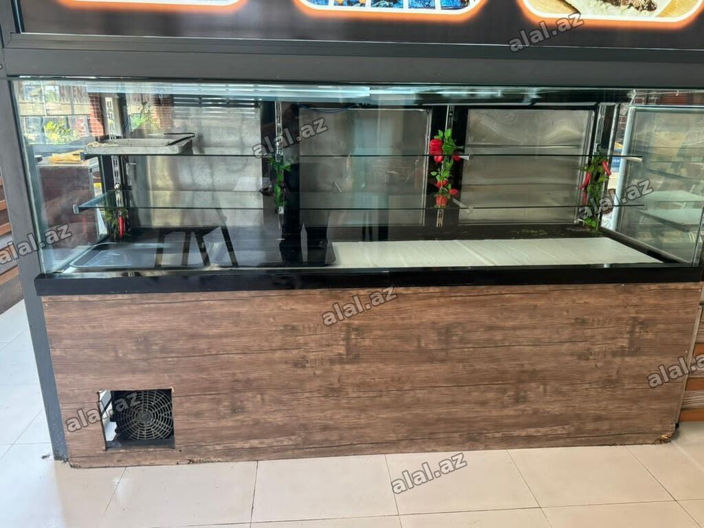 Kabab vitrini 1100 Azn. Olchu 2.50m. Unvan Xirdalan. Shirin x. 0033 — Biznes və avadanlıq, Bakı