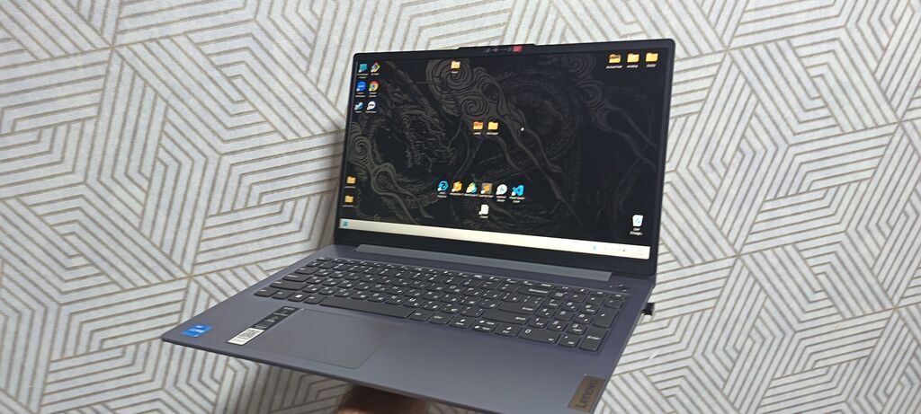 Yeni Lenovo IdeaPad, 15.6 Intel Core i3, 512 GB, Ünvandan götürmə — Lenovo, Xırdalan (7)