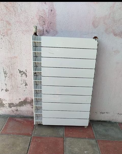 Radiator 11seksiya 75azn Xirdalan 4905 leli — Bakı