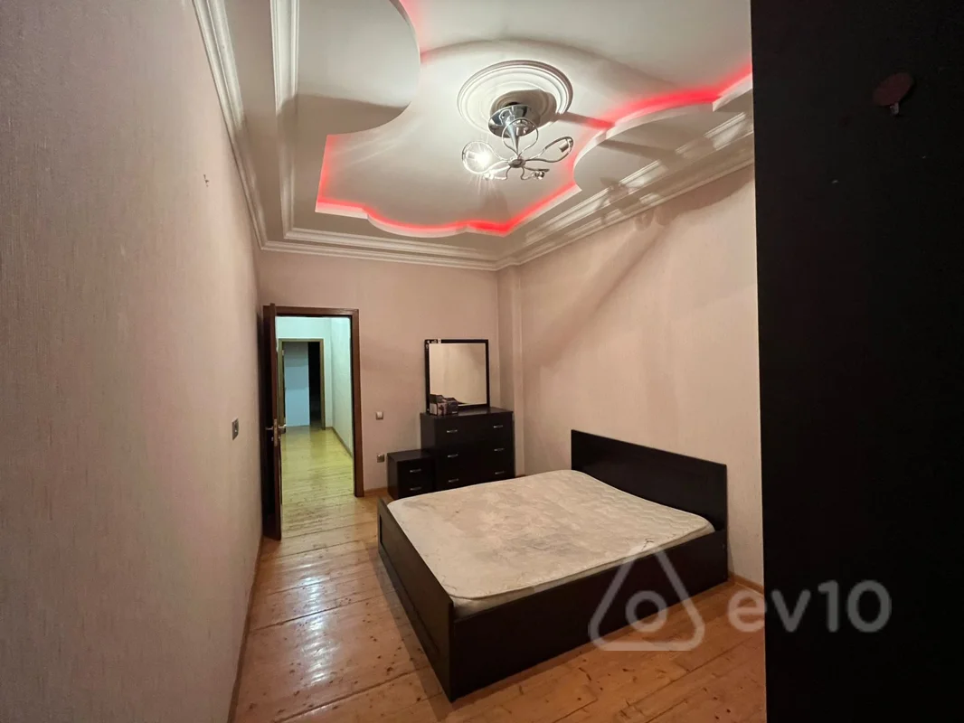 3 otaqlı mənzil, 130 m², Əbdülvahab Salamzadə küç. — kirayə — Mənzil, Bakı (10)