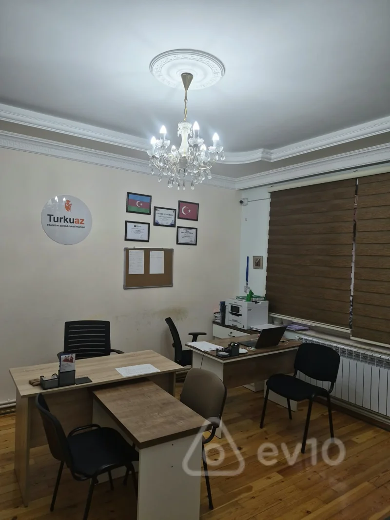 Ofis, 267 m², Zərgərpalan — kirayə — 3 000 ₼ · Bakı · Ofis Ofis, 267 m², Zərgərpalan — kirayə — Bakı