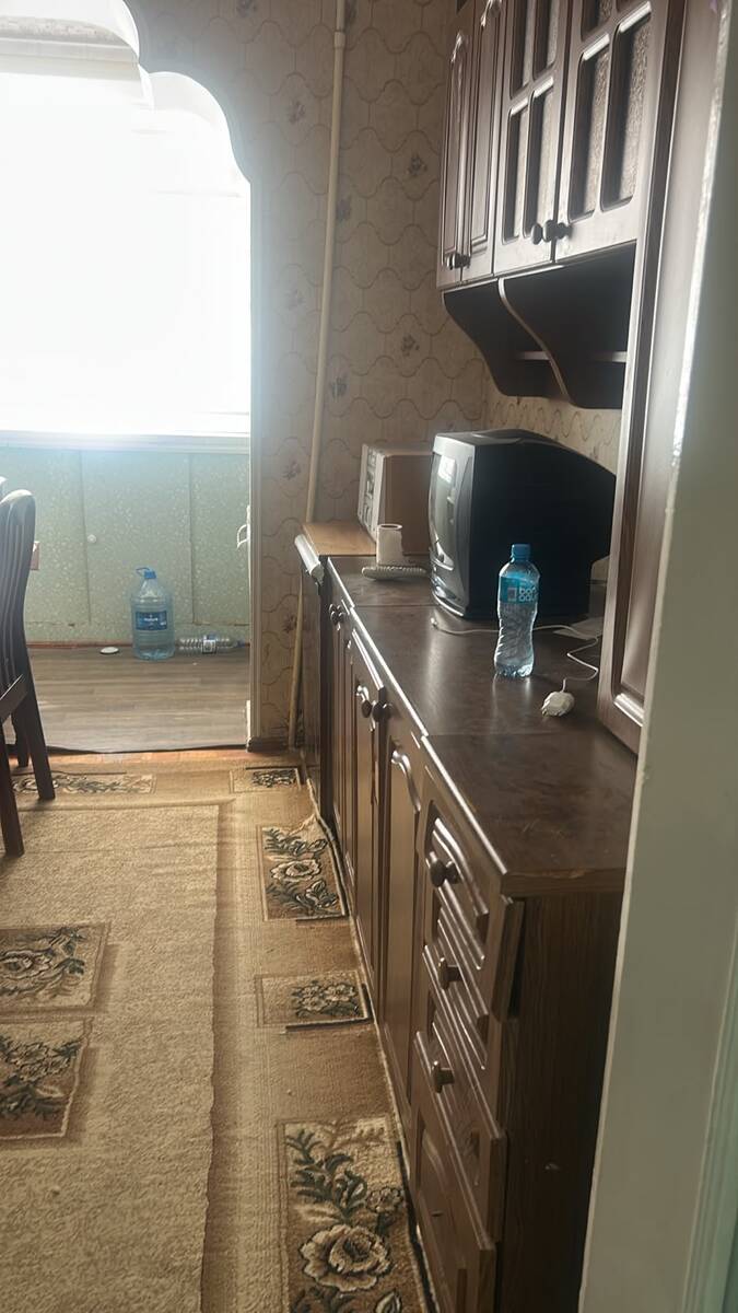 İcarəyə verilir 4 otaqlı köhnə tikili 99 m² — Mənzil, Bakı (2)