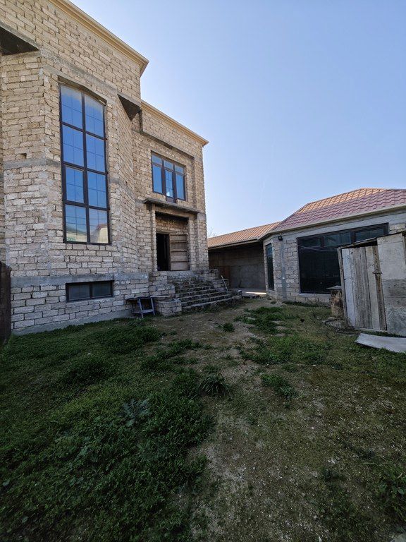Satılır 7 otaqlı həyət evi/bağ evi 500 m² — Ev, villa, Bakı (2)